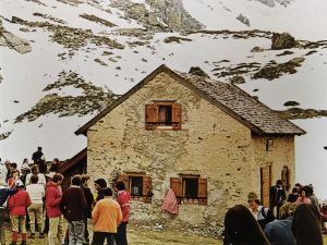 Vipiteno al Picco della Croce (Rifugio) già Sterzingerhütte