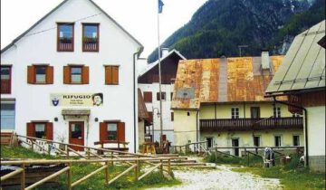 Casa Alpina Julius Kugy (Rifugio)