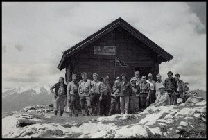 Costanzi Albasini (Bivacco)